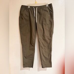 Vuori Olive Green Drawstring Stretch Waist Pants size L